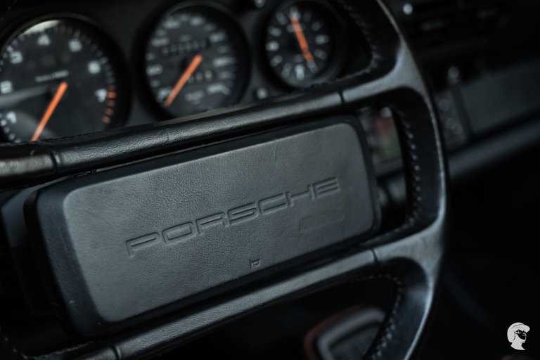 Porsche 964 Carrera 4