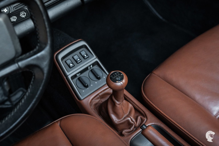 Porsche 964 Carrera 4