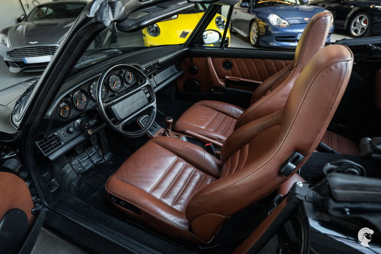 Porsche 964 Carrera 4