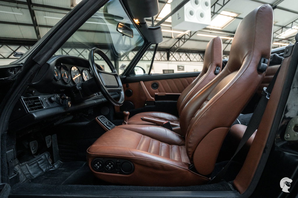 Porsche 964 Carrera 4