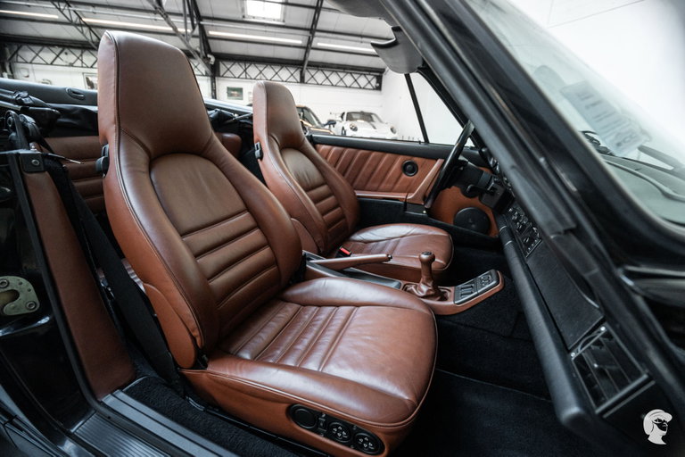 Porsche 964 Carrera 4