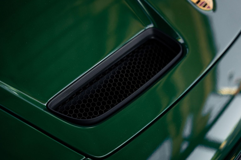 Porsche 992.2 GT3 Touring