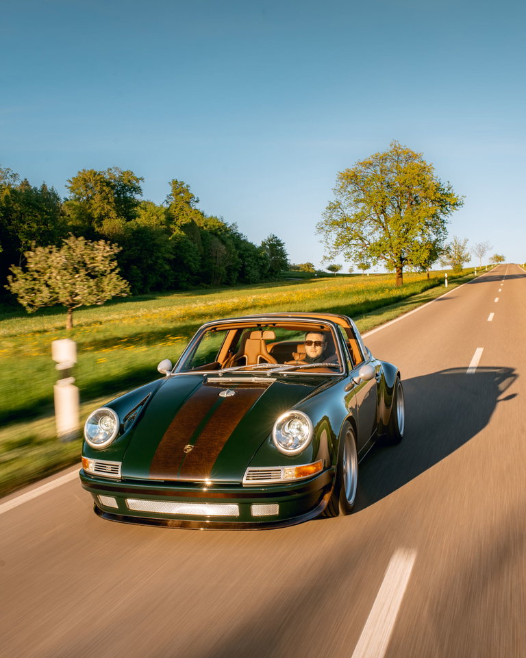 Porsche 911 Backdate