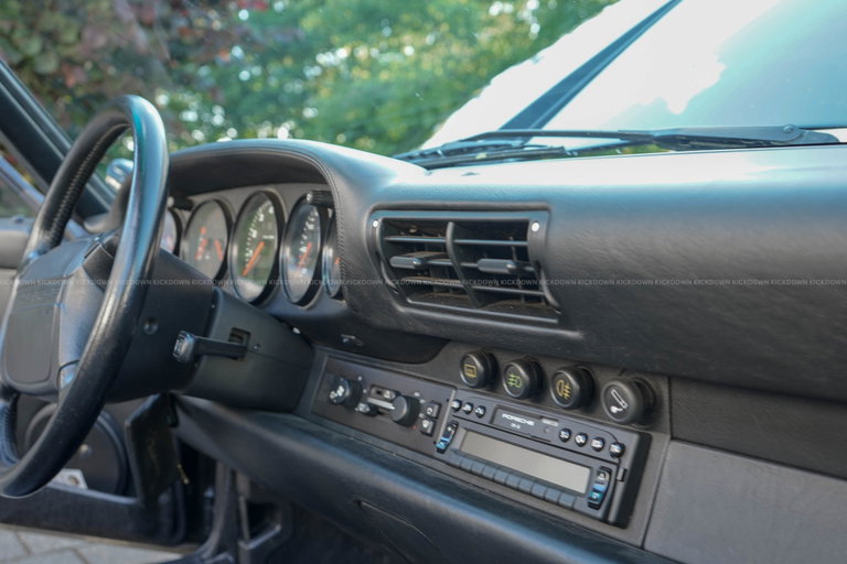 Porsche 964 Carrera 2 Cabrio WTL