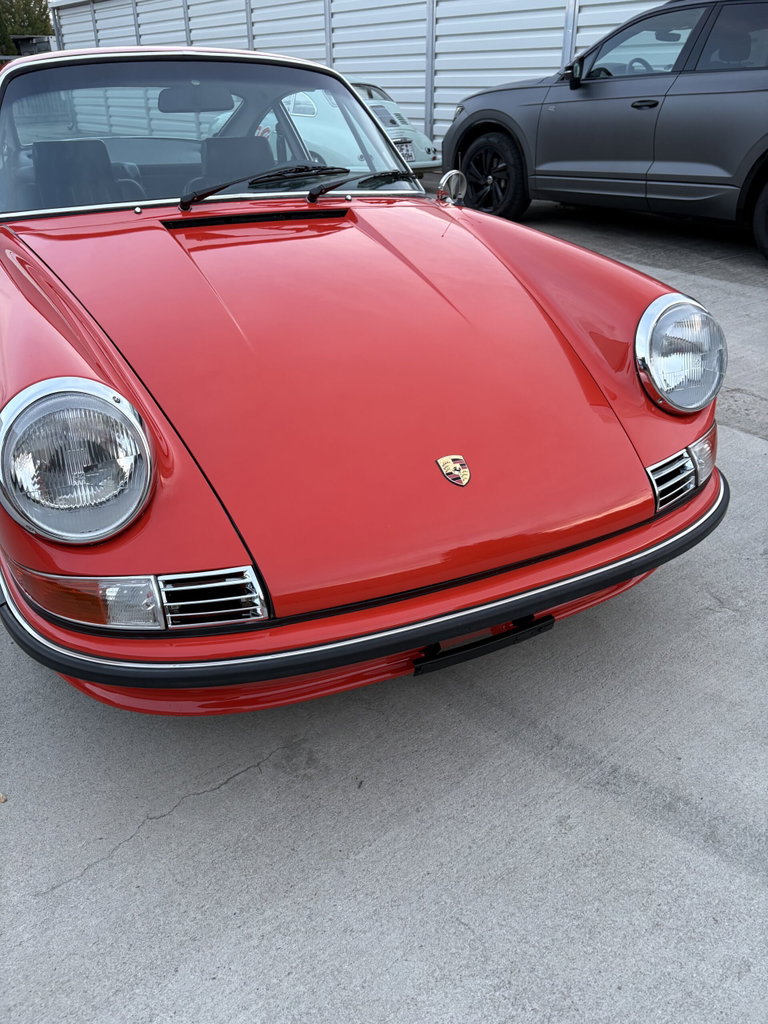 Porsche 911 T