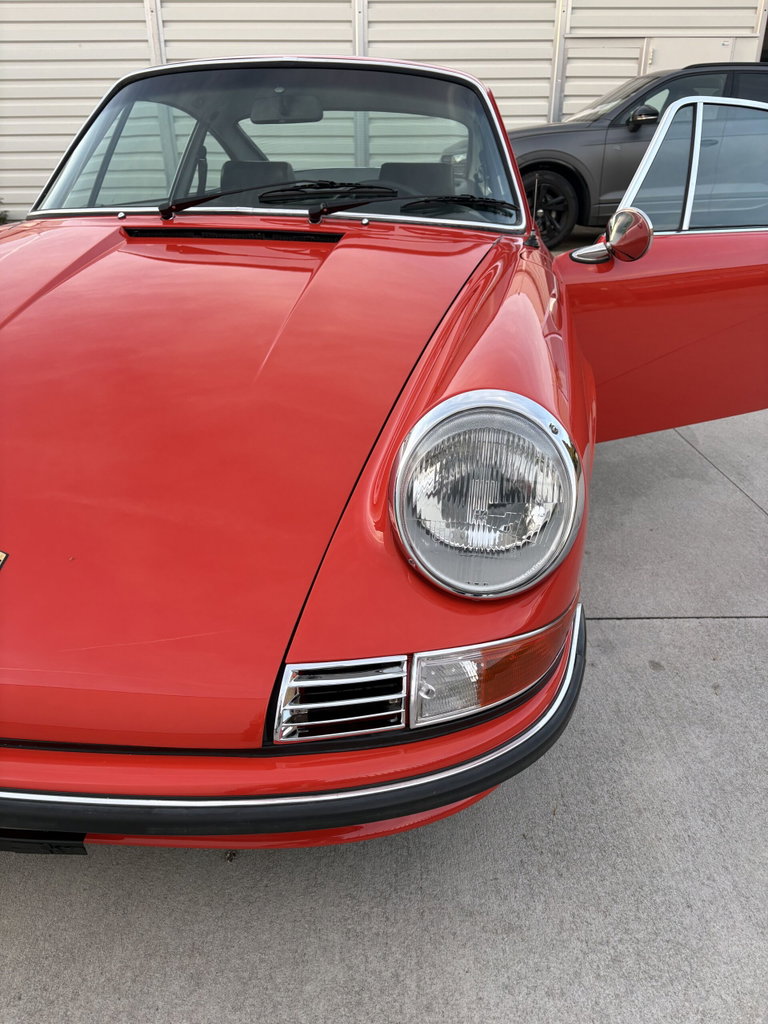 Porsche 911 T