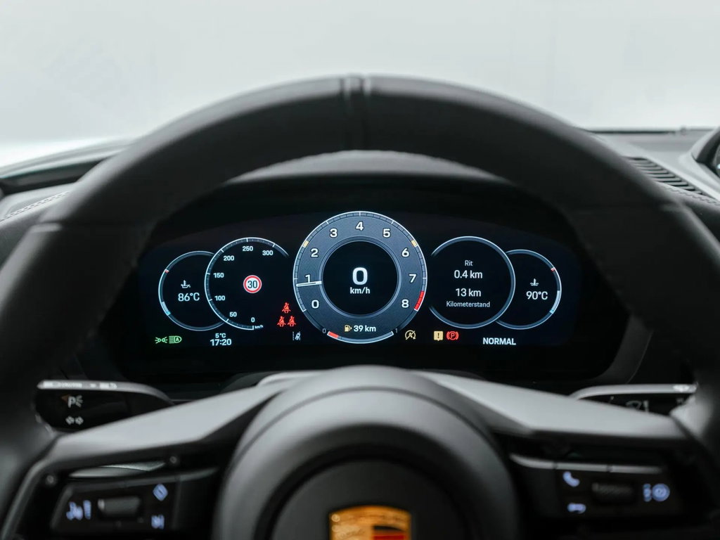 Porsche 992.2 Carrera T