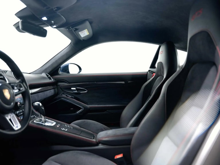 Porsche 718 Cayman GTS