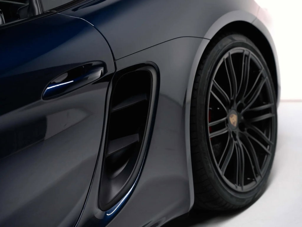 Porsche 718 Cayman GTS