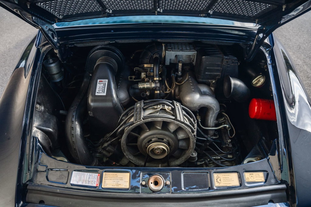 Porsche 911 Carrera 3.2