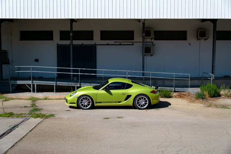 Porsche 987 Cayman R
