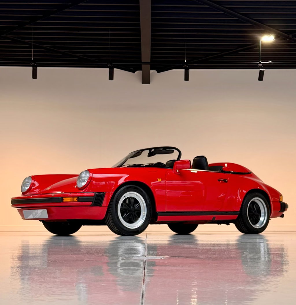 Porsche 911 Carrera 3.2 Speedster