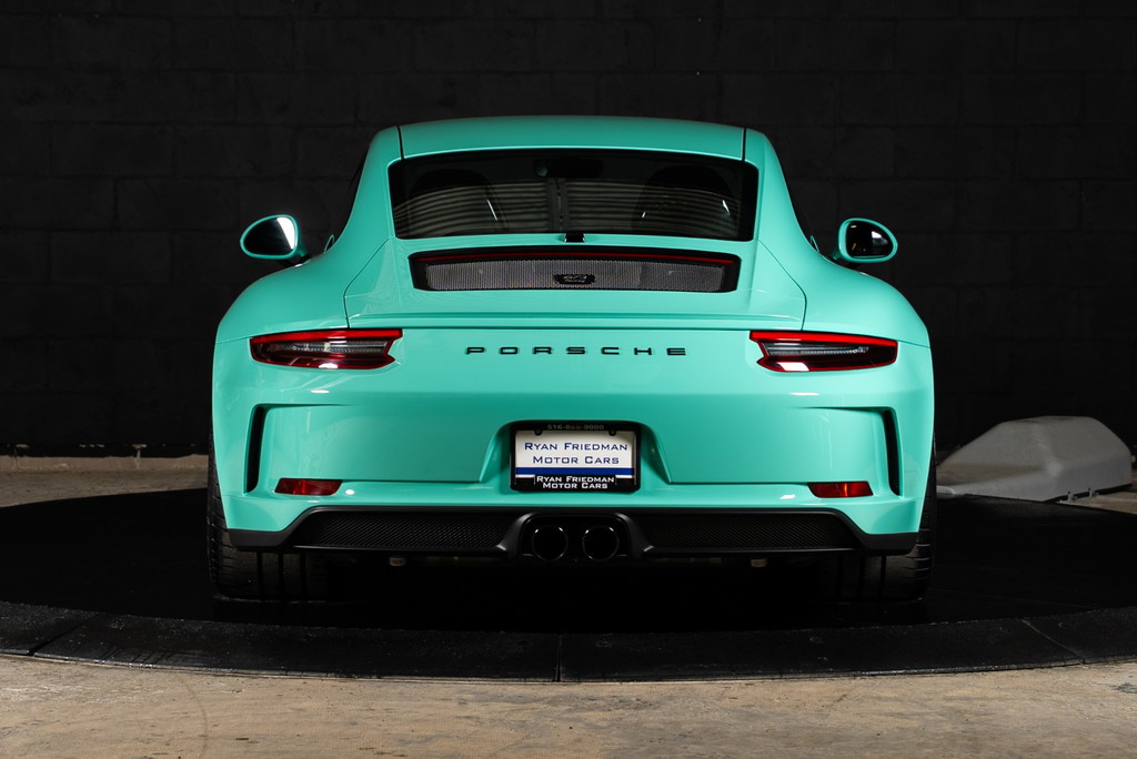 Porsche 991.2 GT3 Touring
