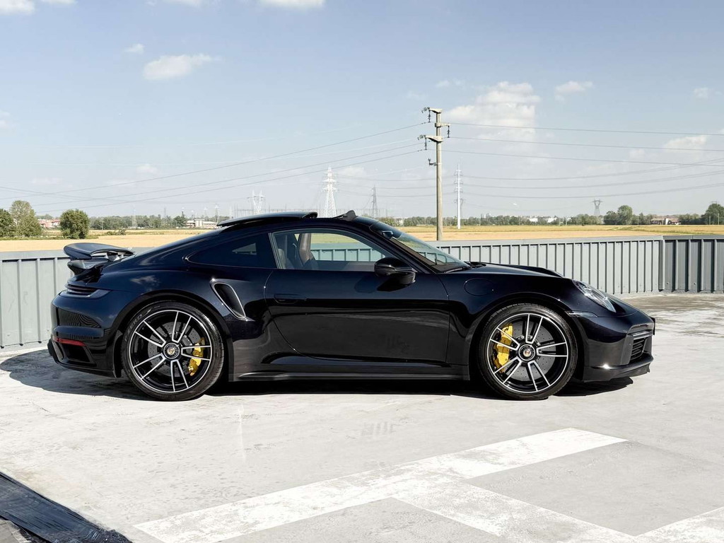 Porsche 992 Turbo S