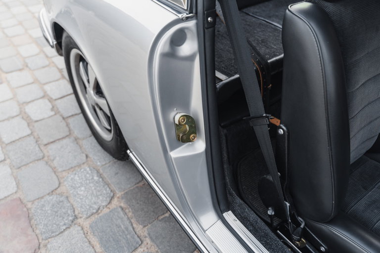 Porsche 911 S (F-Modell)