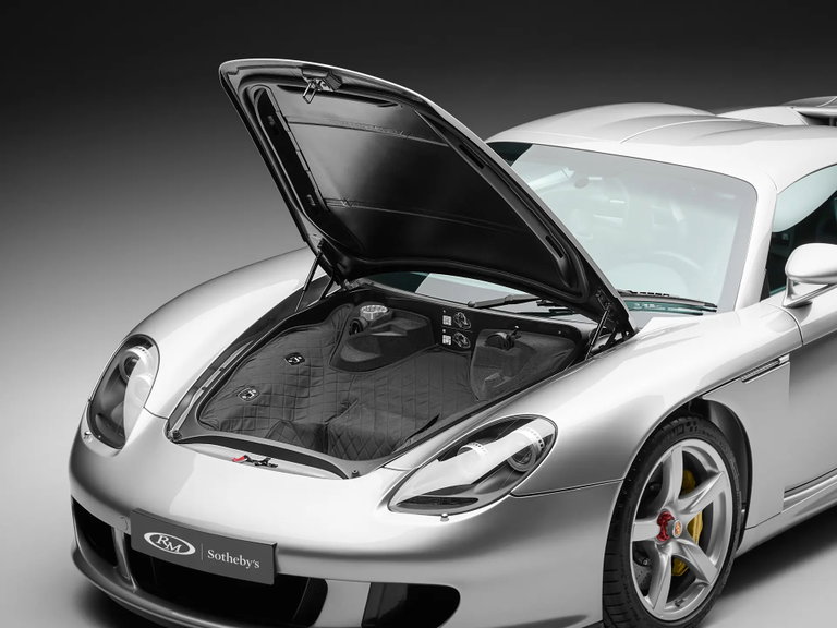 Porsche Carrera GT