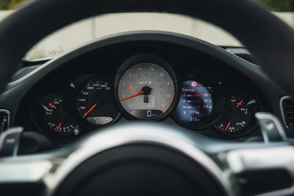 Porsche 991 Carrera 4 GTS