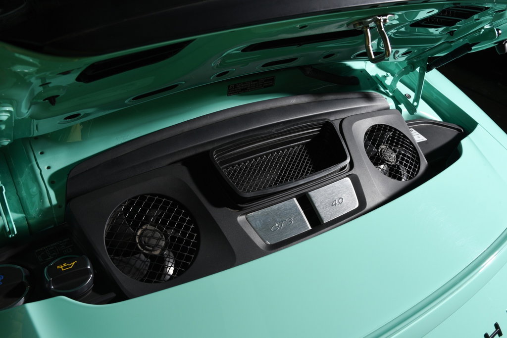 Porsche 991.2 GT3 Touring
