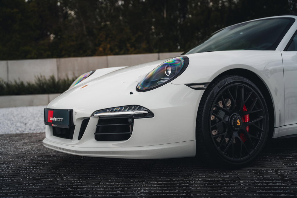 Porsche 991 Carrera 4 GTS