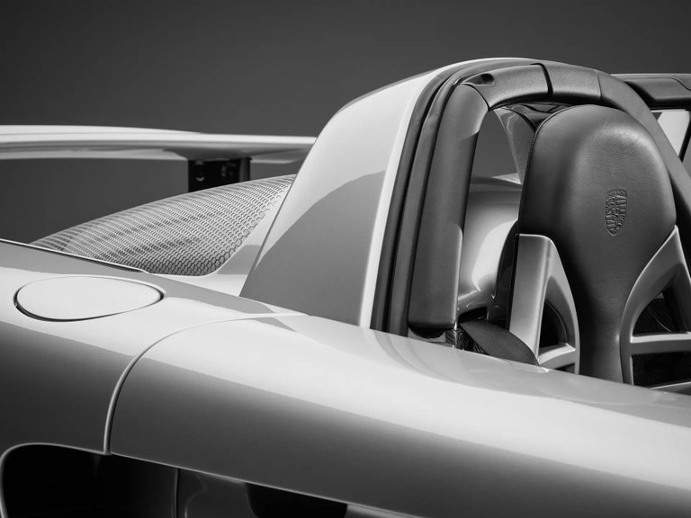 Porsche Carrera GT