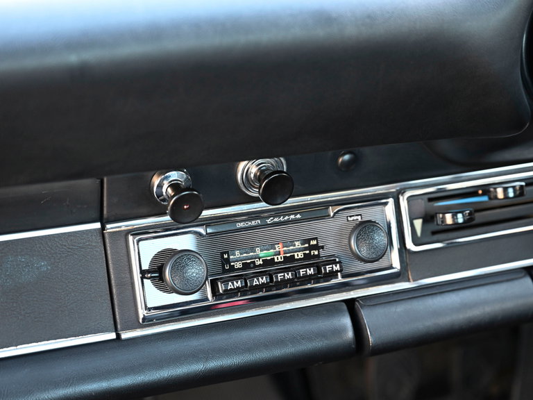 Porsche 911 S (F-Modell)