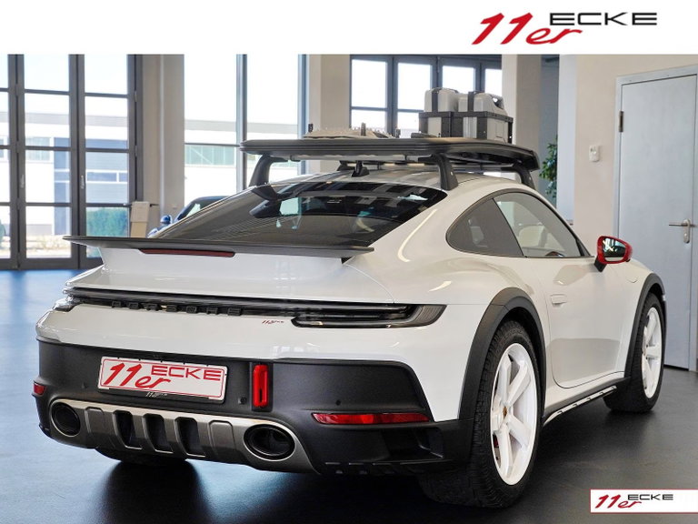 Porsche 911 Dakar