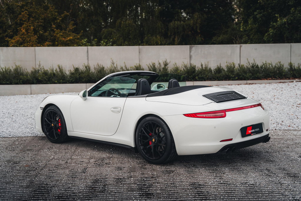 Porsche 991 Carrera 4 GTS