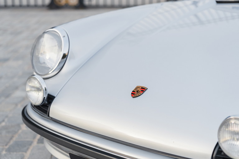 Porsche 911 S (F-Modell)