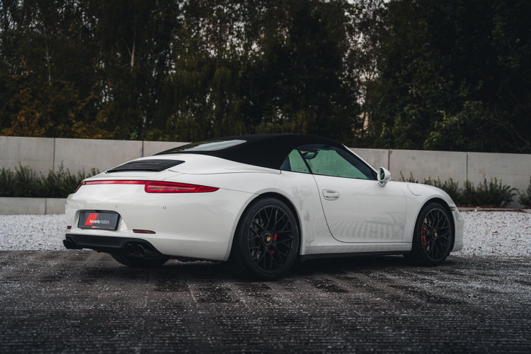 Porsche 991 Carrera 4 GTS