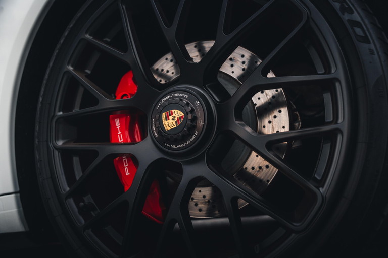 Porsche 991 Carrera 4 GTS