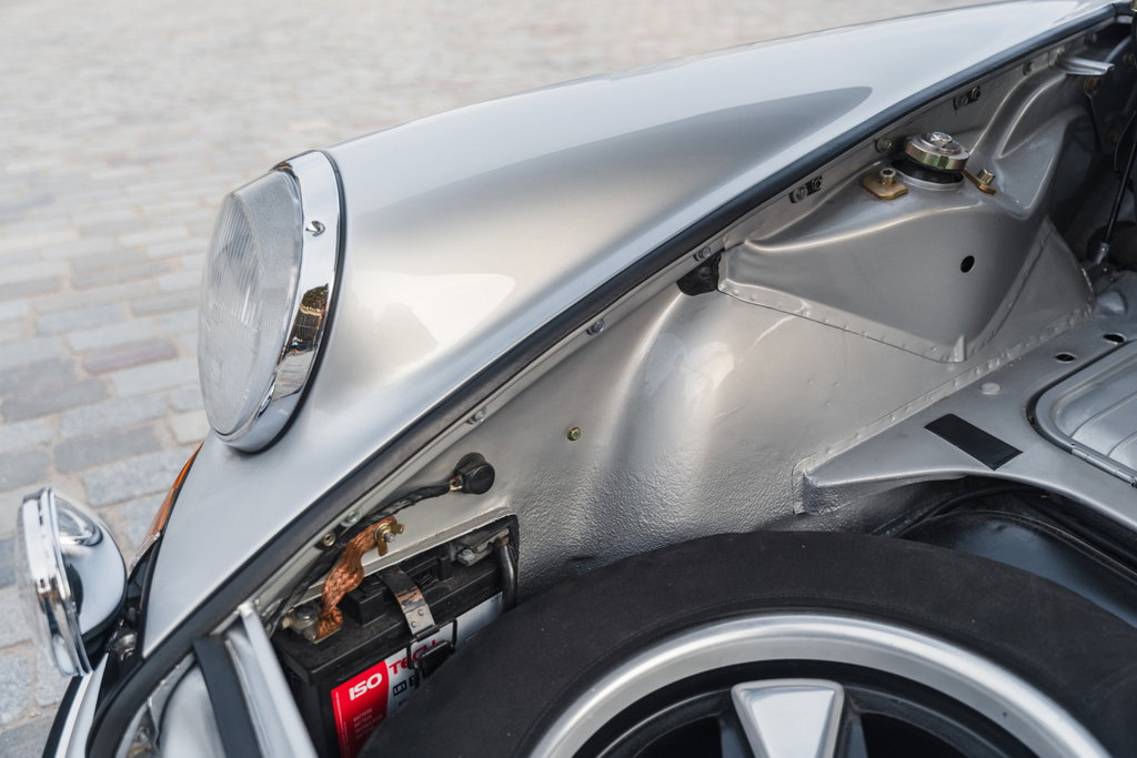 Porsche 911 S (F-Modell)