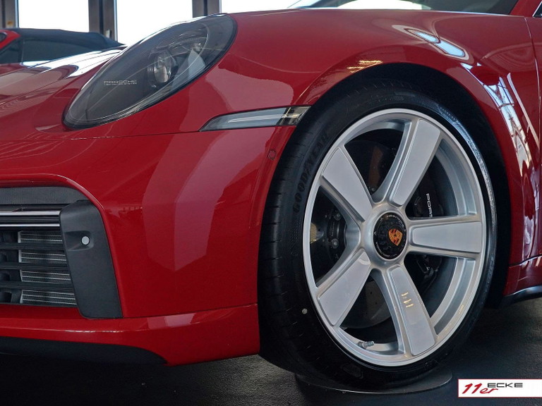 Porsche 992 Turbo 50 Jahre