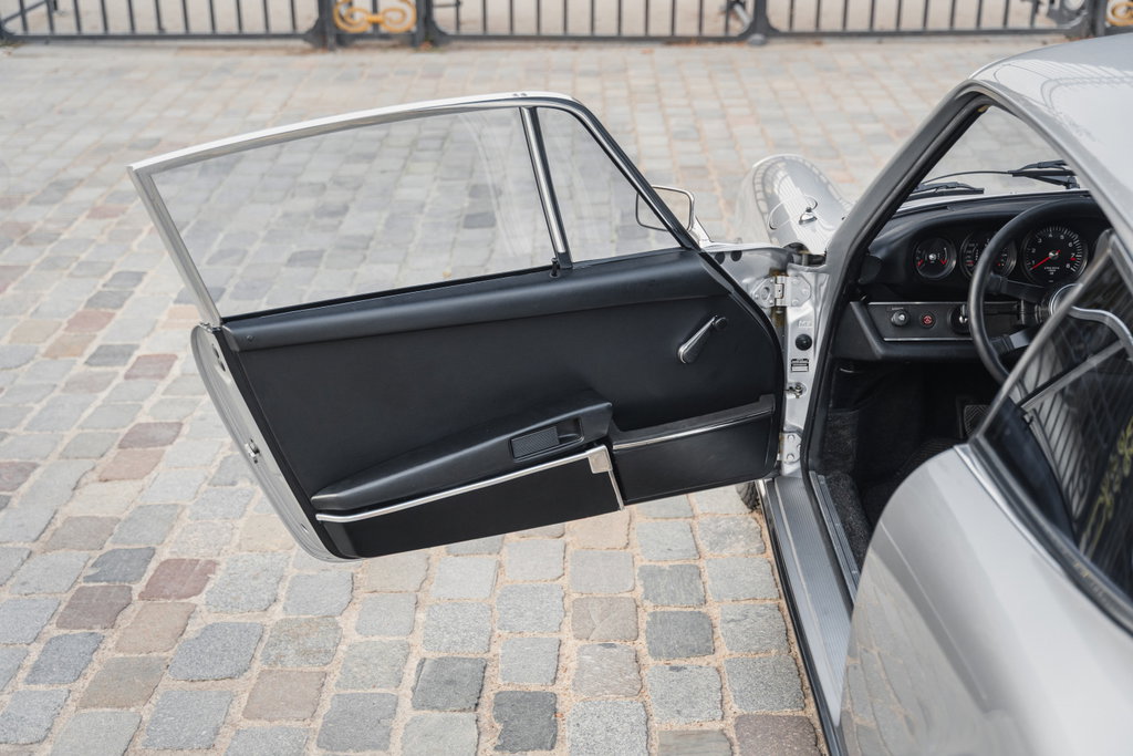 Porsche 911 S (F-Modell)
