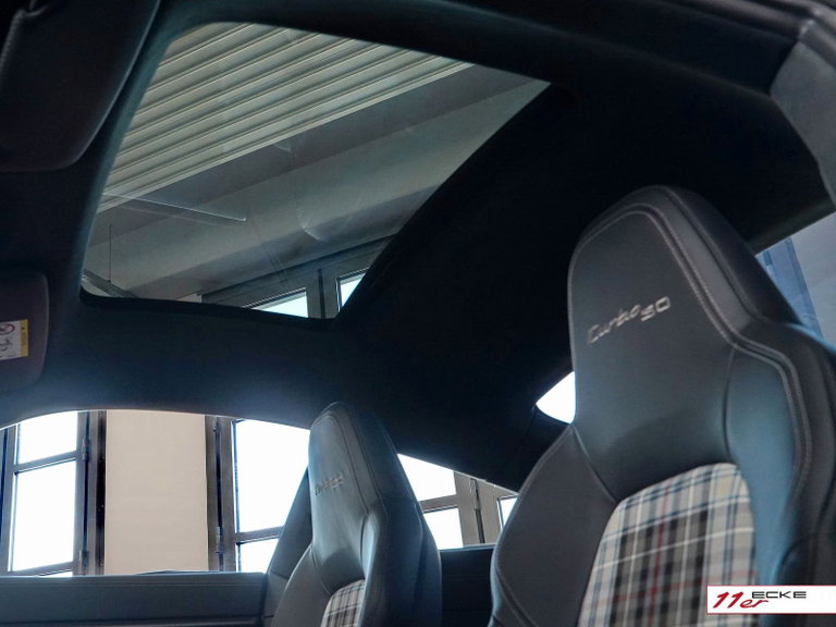 Porsche 992 Turbo 50 Jahre