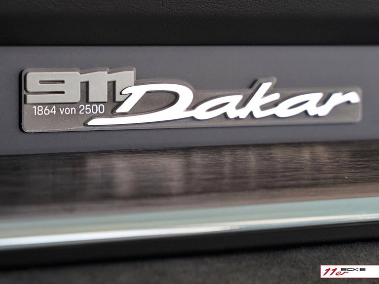 Porsche 911 Dakar