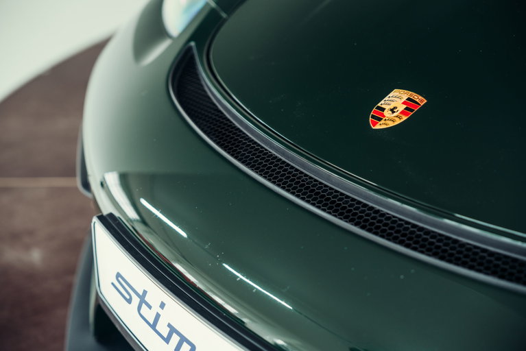 Porsche 718 Spyder RS