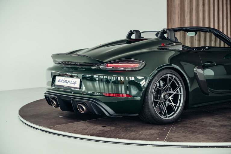 Porsche 718 Spyder RS