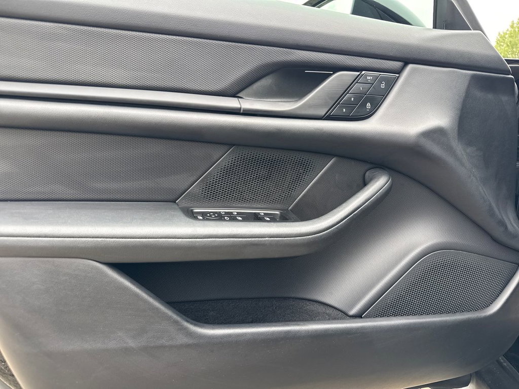 Porsche Taycan 4 Cross Turismo