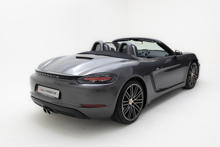 Porsche 718 Boxster S