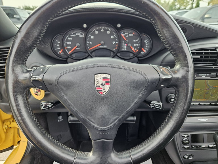 Porsche 996 Carrera