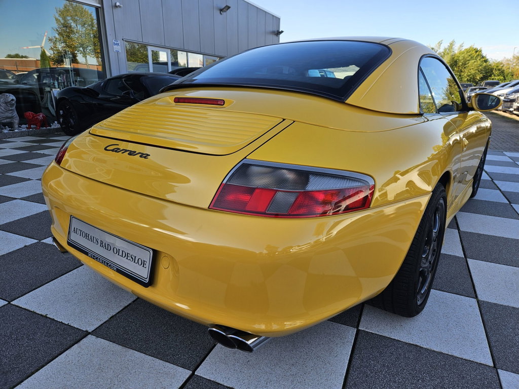 Porsche 996 Carrera