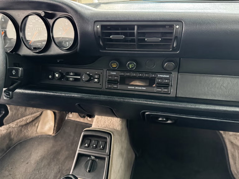 Porsche 964 Carrera 2