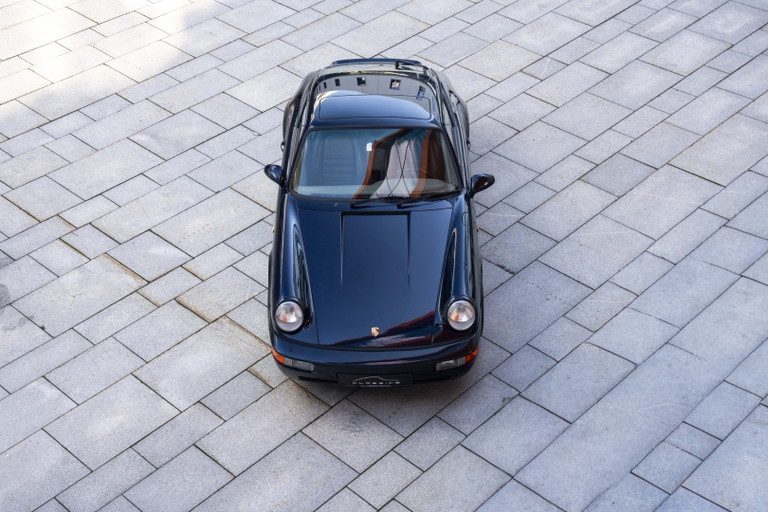 Porsche 964 Carrera 4