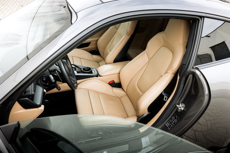 Porsche 992 Carrera S