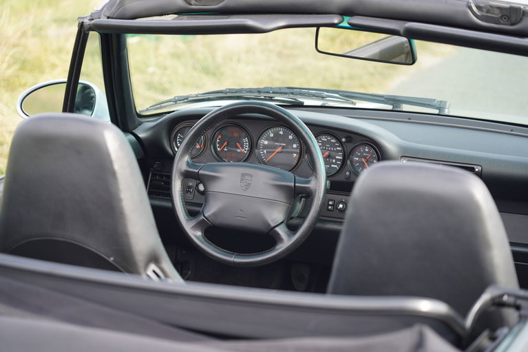 Porsche 993 Carrera