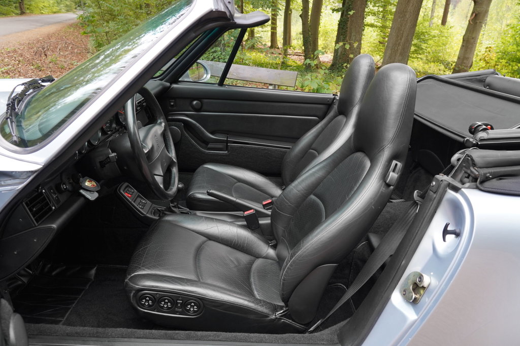 Porsche 993 Carrera