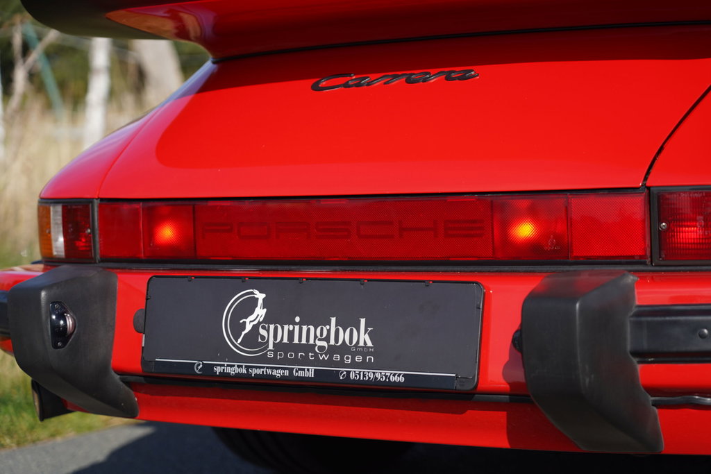 Porsche 911 Carrera 3.2