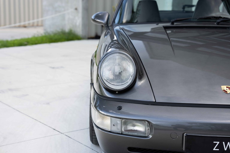 Porsche 964 Carrera 4