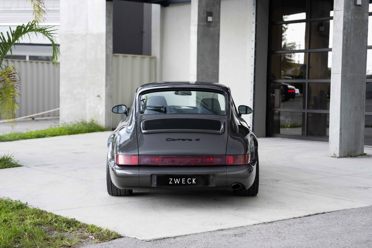 Porsche 964 Carrera 4