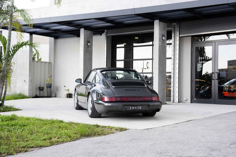 Porsche 964 Carrera 4